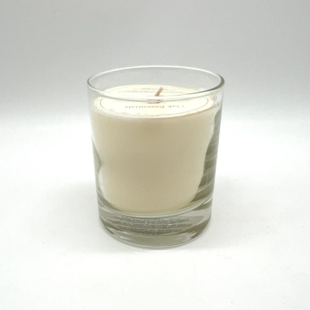 Oak Essentials Santo Wood Candle Women 7.5 oz White Earthy Palo Santo Sandalwood